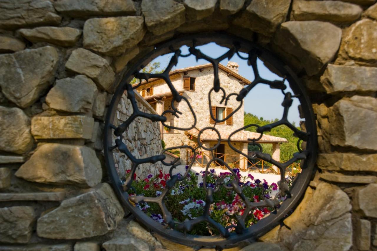 Agriturismo Tenuta Capitolini Collelungo  Ngoại thất bức ảnh